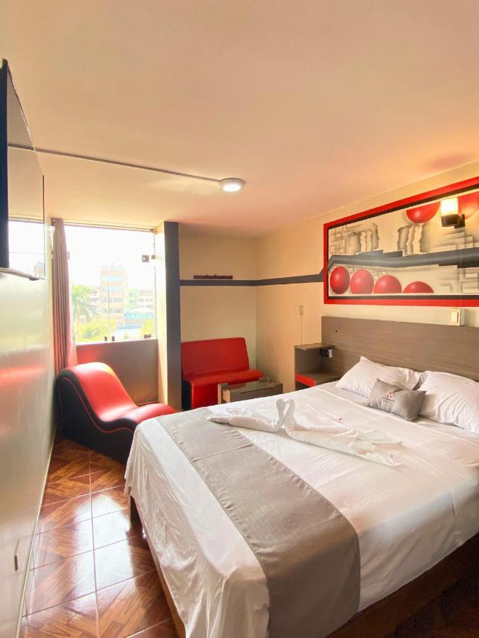 Las Bermudas - Hostal Callao Exteriör bild